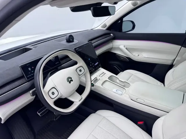 Nio ES7 — Фото автомобиля 9