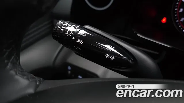 Hyundai AVANTE Avante (CN7) — Фото автомобиля 19