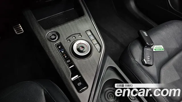 Kia Niro The All New Niro Signature — Фото автомобиля 9