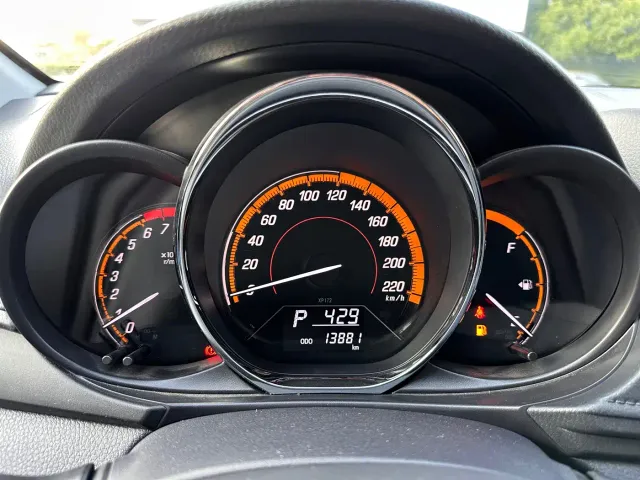 Toyota YARiS L Zhi Xuan — Фото автомобиля 8