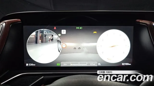 Genesis G90 Бензин 3.5 турбо AWD — Фото автомобиля 8