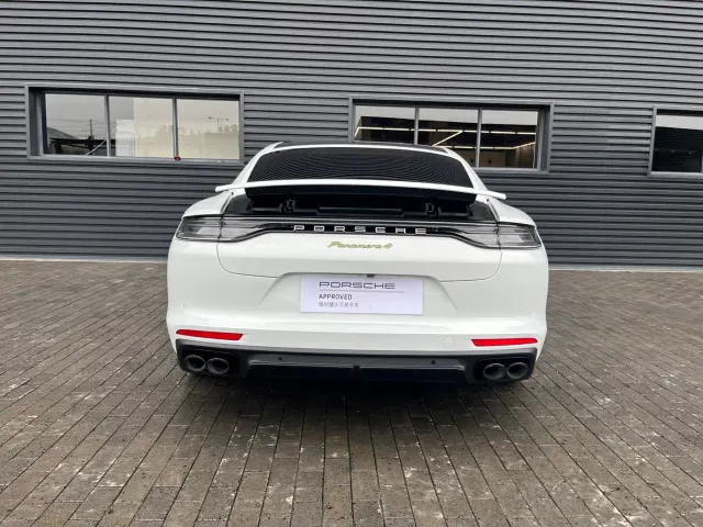 Porsche Panamera — Фото автомобиля 5