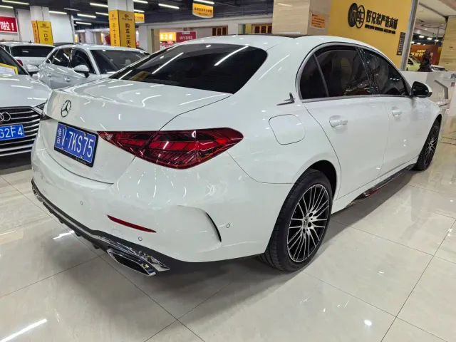 Mercedes-Benz C-Class — Фото автомобиля 13