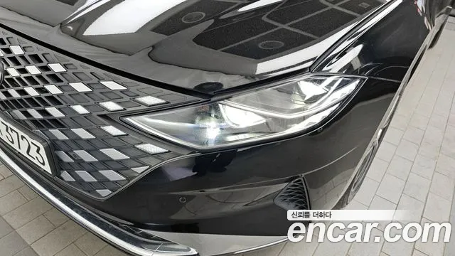 Hyundai Grandeur Новый Grandeur IG — Фото автомобиля 16