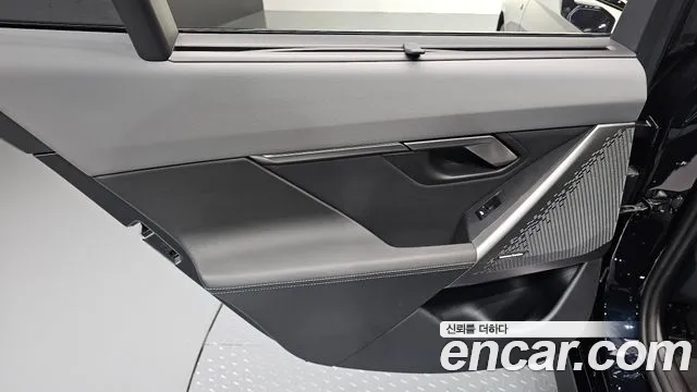 BMW i5 G60 — Фото автомобиля 25