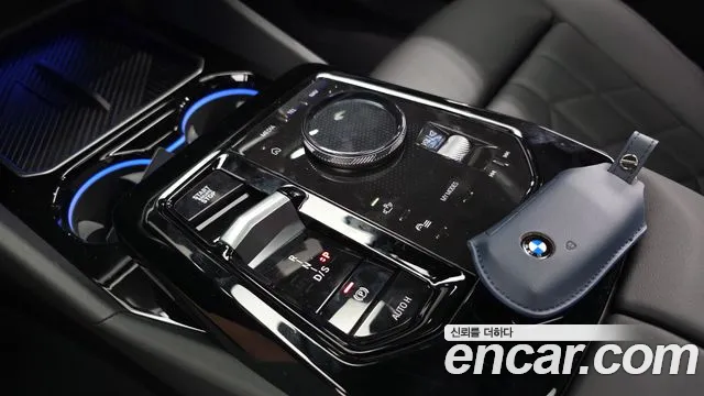 BMW 5-Series — Фото автомобиля 9