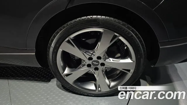 Genesis GV80 2.5T Бензин AWD — Фото автомобиля 5
