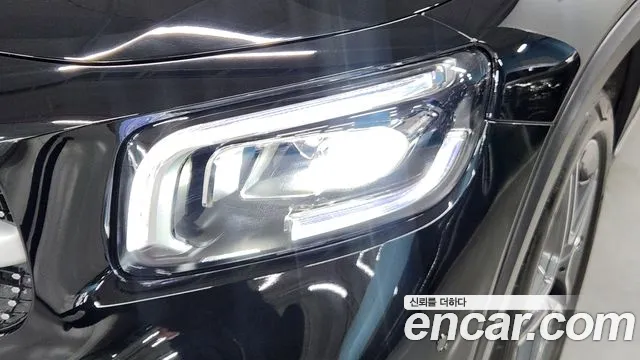 Mercedes-Benz GLB-Class — Фото автомобиля 19