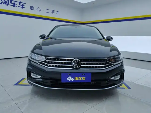 Volkswagen Magotan — Фото автомобиля 2