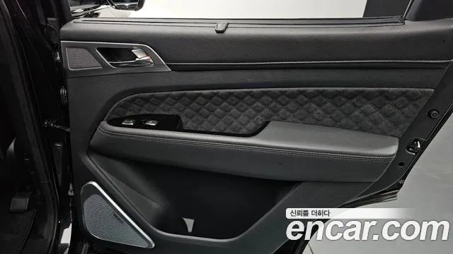 KG_Mobility_Ssangyong Rexton All Rexton Дизель 2.2 4WD — Фото автомобиля 23