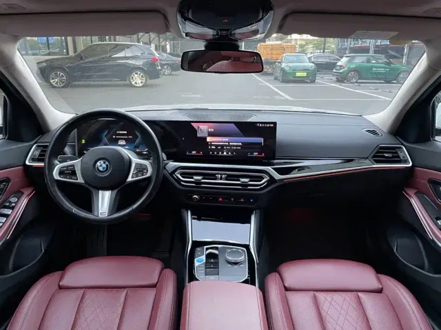 BMW i3 — Фото автомобиля 10