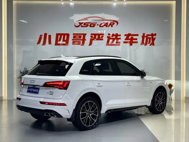 Audi Q5L — Фото автомобиля 4