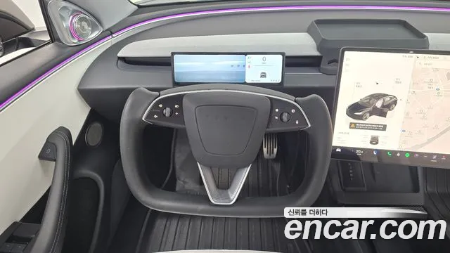 Tesla Model 3 — Фото автомобиля 19
