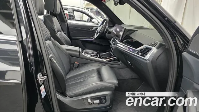 BMW X7 G07 — Фото автомобиля 16