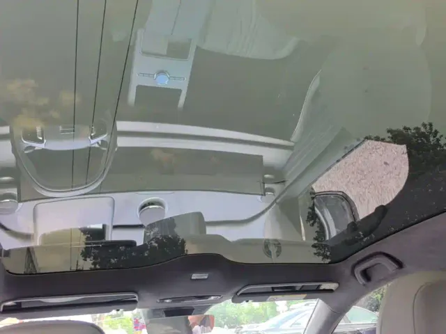 Geely Galaxy E8 — Фото автомобиля 14