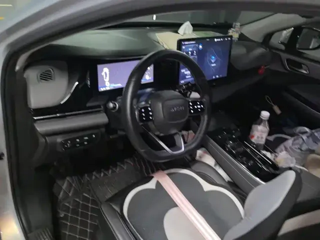 GAC Aion S Plus — Фото автомобиля 12