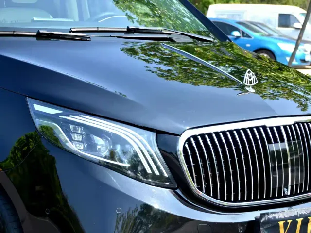Mercedes-Benz V-Class — Фото автомобиля 8