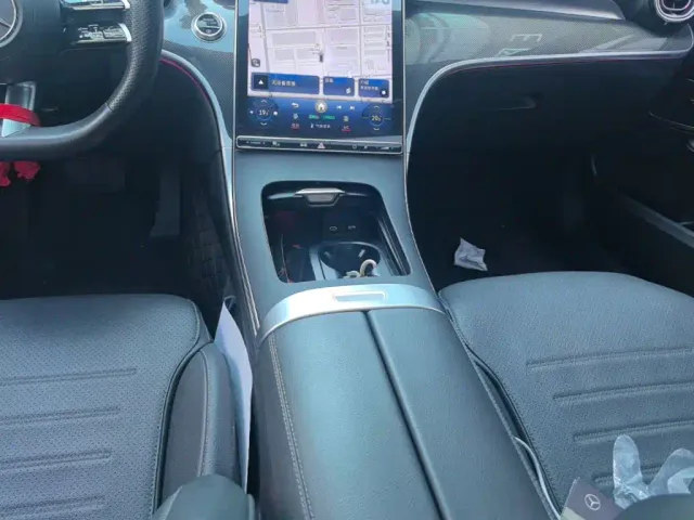 Mercedes-Benz C-Class — Фото автомобиля 13
