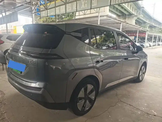 GAC Aion Y — Фото автомобиля 9