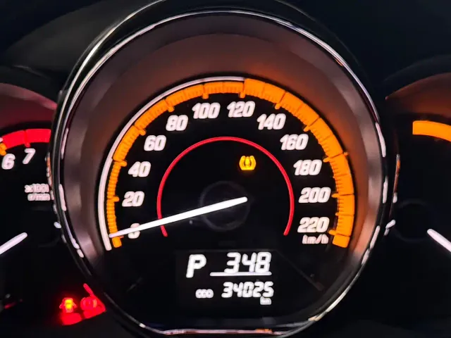 Toyota YARiS L Zhi Xuan — Фото автомобиля 16