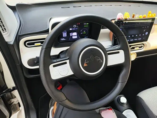 Wuling Hongguang Mini EV — Фото автомобиля 10