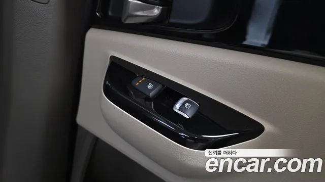 Kia Canival Carnival 4 поколение Дизель 9 мест Noblesse — Фото автомобиля 24