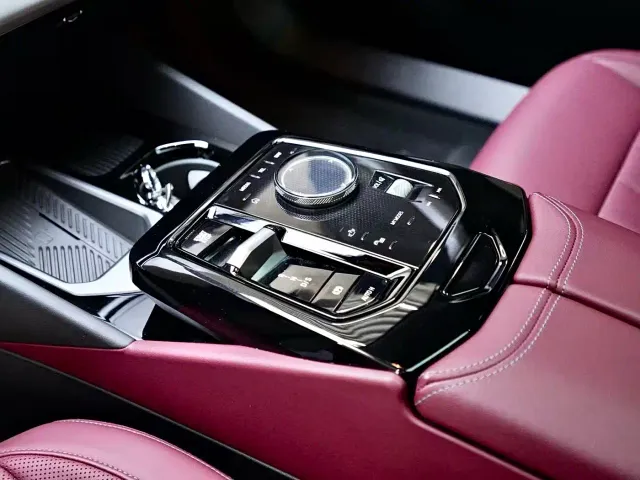BMW 5 Series — Фото автомобиля 18