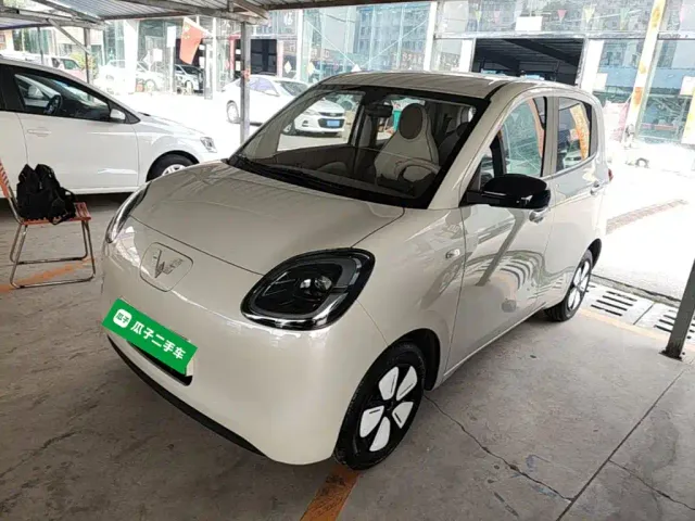 Фотография автомобиля — Wuling Hongguang Mini EV