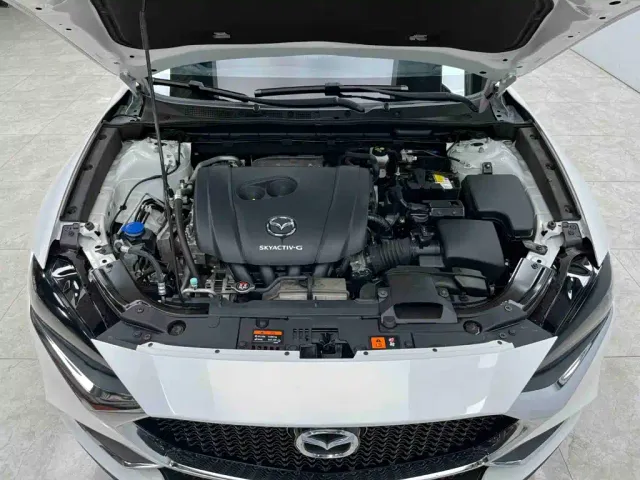 Mazda CX-4 — Фото автомобиля 25