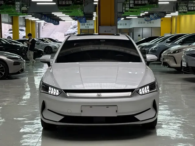 BYD Qin PLUS — Фото автомобиля 2