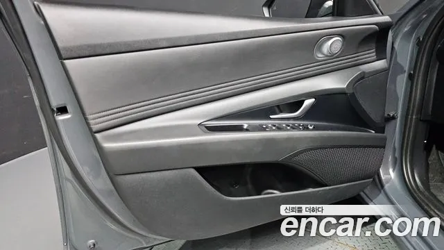 Hyundai Avante CN7 — Фото автомобиля 13