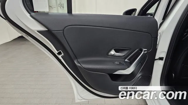 Mercedes-Benz A-Class W177 — Фото автомобиля 24