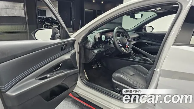 Hyundai AVANTE — Фото автомобиля 10