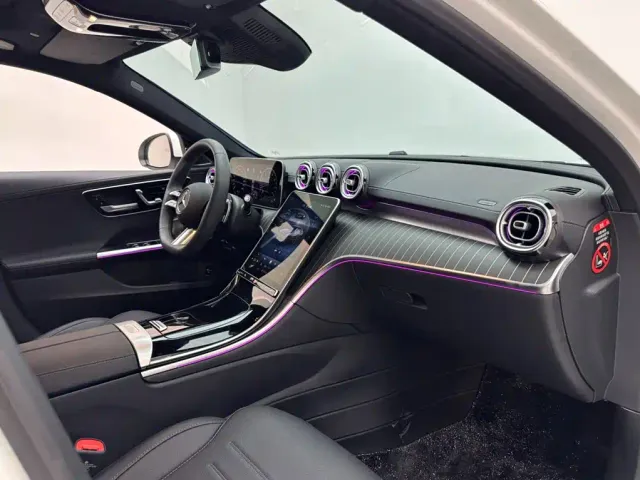 Mercedes-Benz C-Class — Фото автомобиля 11
