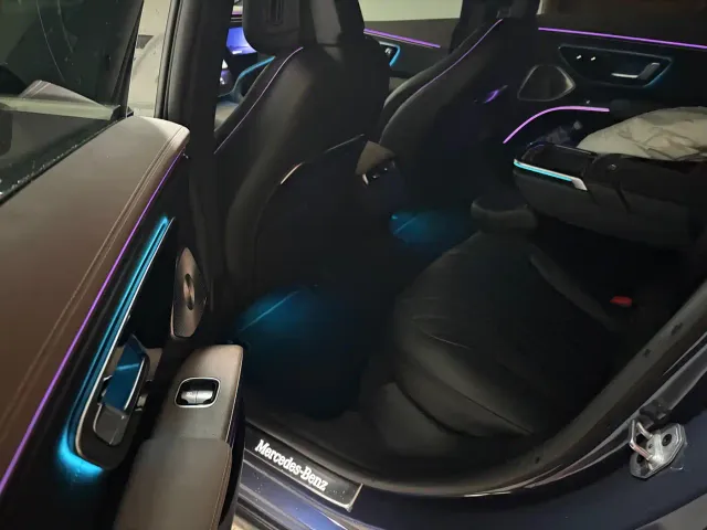 Mercedes-Benz EQS — Фото автомобиля 15