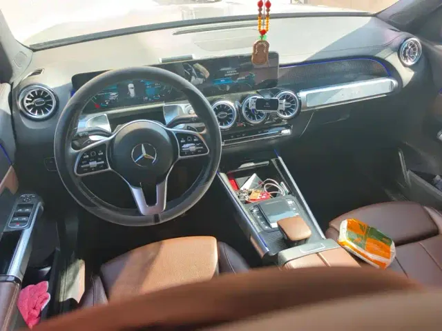 Mercedes-Benz GLB-Class — Фото автомобиля 12