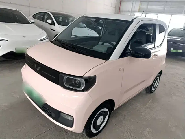 Фотография автомобиля — Wuling Hongguang Mini EV