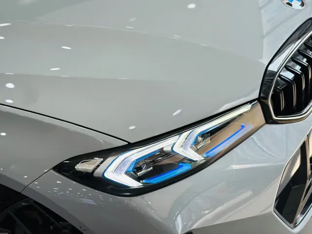 BMW 3 Series — Фото автомобиля 11