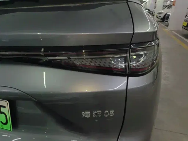 BYD Seal 05 DM-i — Фото автомобиля 7