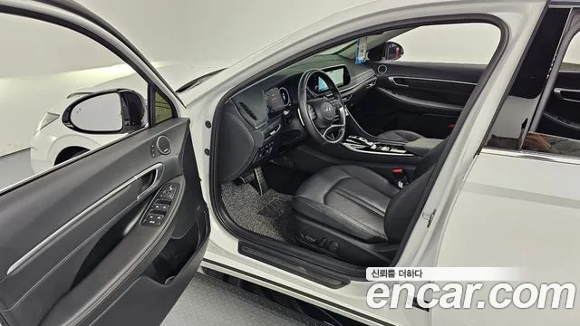 Hyundai Sonata Sonata (DN8) 1.6 Turbo — Фото автомобиля 11