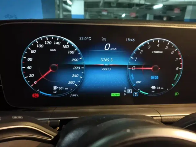 Mercedes-Benz GLE-Class — Фото автомобиля 13