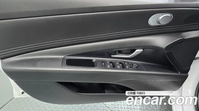 Hyundai Avante CN7 — Фото автомобиля 29