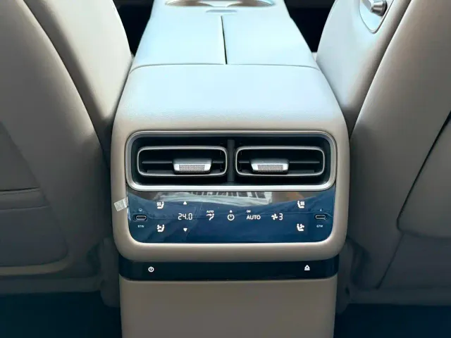 Li Auto i6 — Фото автомобиля 12