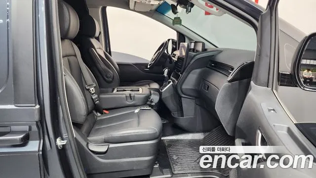 Hyundai Staria — Фото автомобиля 16
