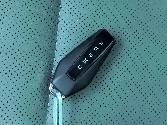 iCAR 03 — Фото автомобиля 30