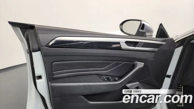 Volkswagen Arteon Arteon 2.0 TDI Prestige — Фото автомобиля 19
