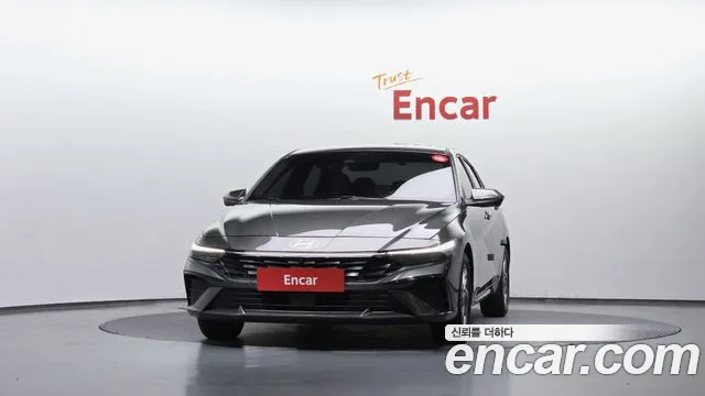 Hyundai AVANTE — Фото автомобиля 3