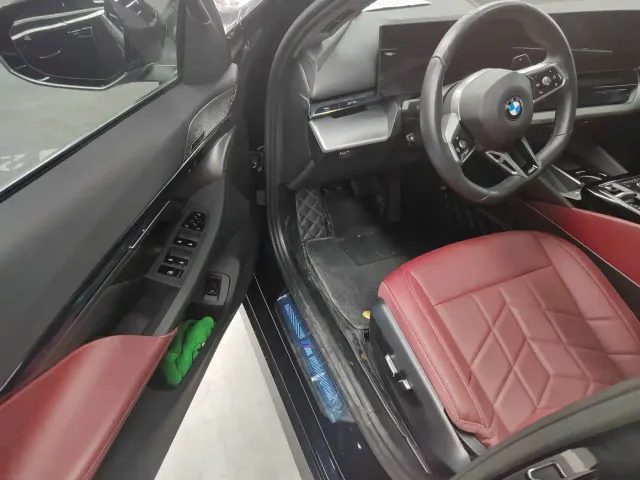 BMW 5 Series — Фото автомобиля 3