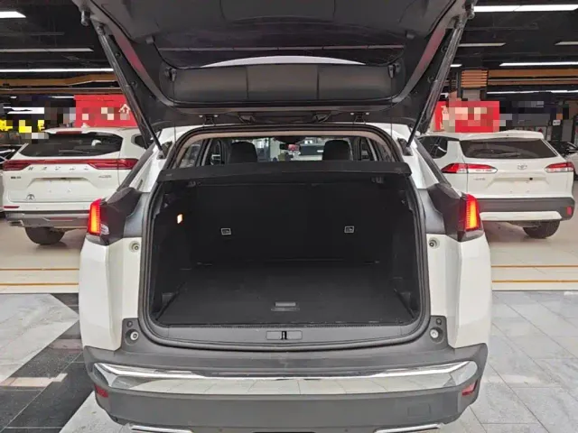 Peugeot 4008 — Фото автомобиля 18