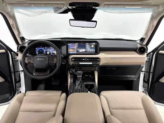 Toyota Prado — Фото автомобиля 11